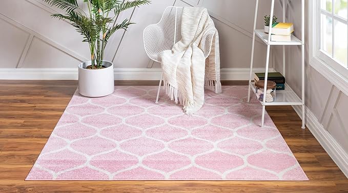 Rugs.com Lattice Frieze Collection Rug – 3' Square Light Pink Medium Rug Perfect for Living Rooms, Kitchens, Entryways
