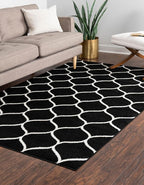 Rugs.com Lattice Frieze Collection Rug – 4' x 6' Black Medium Rug Perfect for Living Rooms, Large Dining Rooms, Open Floorplans