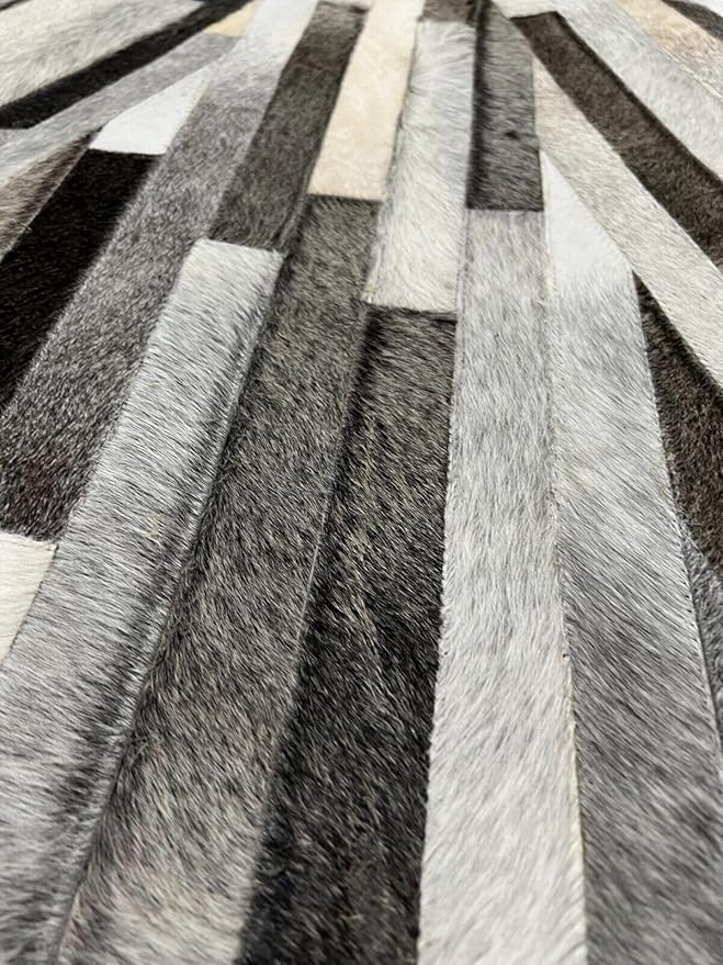 Faux Cowhide Round Area Rug | Non-Slip Leather Floor Carpet for Living Room, Bedroom, and Home Décor | Modern Stylish Accent Rug(Grey_6x6)