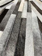 Faux Cowhide Round Area Rug | Non-Slip Leather Floor Carpet for Living Room, Bedroom, and Home Décor | Modern Stylish Accent Rug(Grey_5x5)