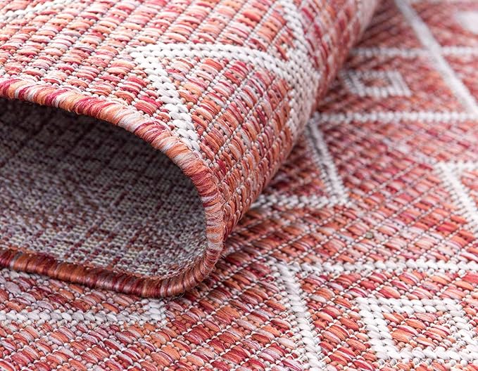 Unique Loom Outdoor Trellis Collection Area Rug - Tribal Trellis (4' 1" Round, Rust Red/ Ivory)
