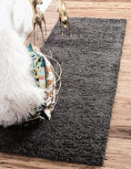 Unique Loom Solid Shag Collection Area Rug (2' 6" x 16' 5" Runner, Graphite Gray)