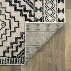 Rugshop Cream and Black Southwestern Tribal Area Rug – Boho Geometric Diamond Pattern Carpet for Living Room, Bedroom, or Entryway – Soft Modern Rustic Floor Décor 5' x 7' Cream