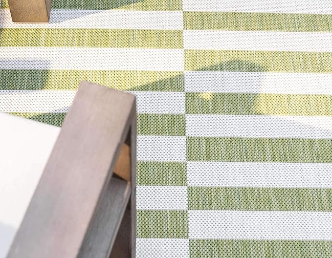 Unique Loom Outdoor Striped Collection Area Rug - Striped (6' 1" x 9' Rectangle, Green/Ivory)