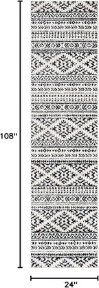 SAFAVIEH Tulum Collection Runner Rug - 2' x 9', Ivory & Black, Moroccan Boho Tribal Design, Non-Shedding & Easy to Clean, Ideal for Living Room, Hallway, Foyer, Entryway, Bedroom (TUL272B)