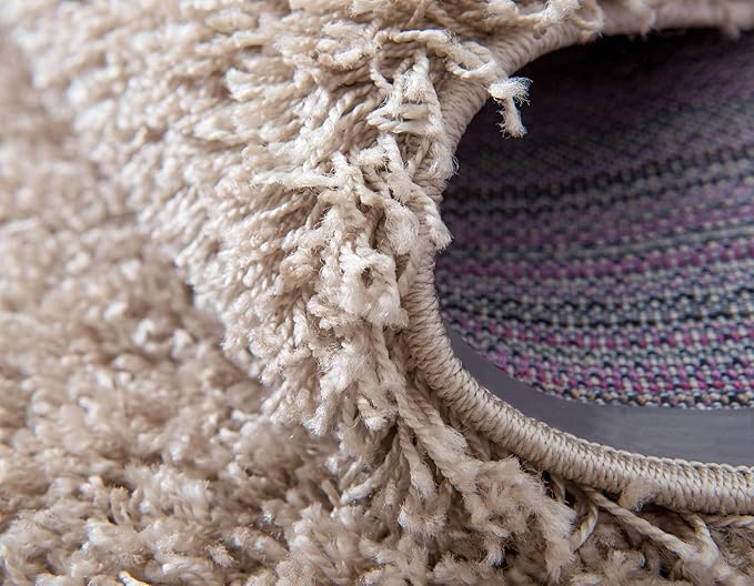 Unique Loom Solid Shag Collection Area Rug (6' 1" Round, Taupe)