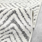 Antep Rugs Palafito 4x6 Geometric Shag Diamond High-Low Pile Textured Indoor Area Rug (Gray, 3'11" x 5'11")