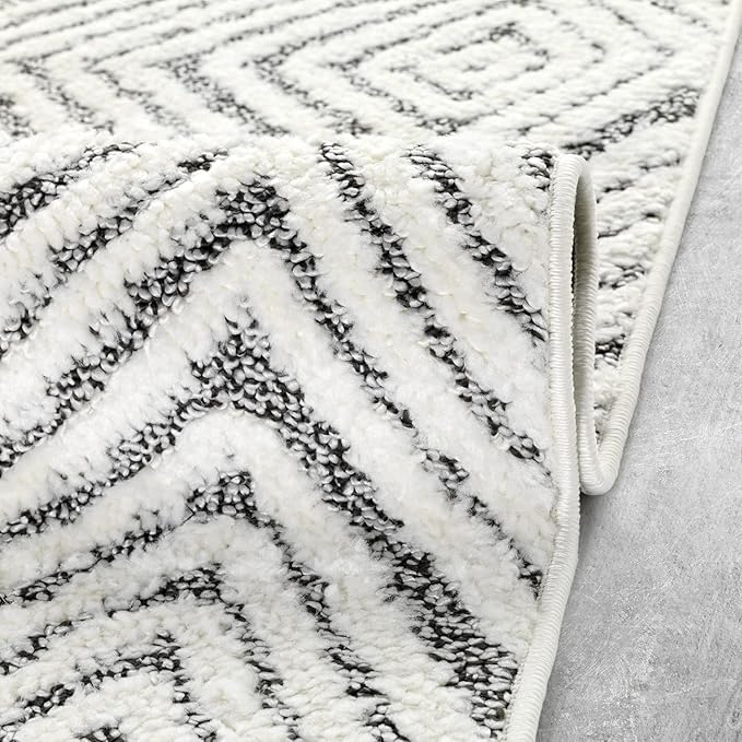 Antep Rugs Palafito 6x9 Geometric Shag Diamond High-Low Pile Textured Indoor Area Rug (Gray, 6'7" x 9')