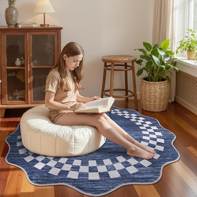 GarveeHome Scalloped Round Rug 4ft Modern Solid Color Circle Rugs Non Slip Low Pile Living Room Throw Carpat Washable Bedroom Scalloped Round Area Rug Stain Resistant Bordered Rug for Kitchen, Blue