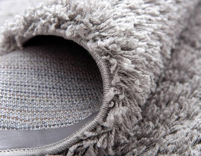 Unique Loom Solid Shag Collection Area Rug (5' 1" x 8' Rectangle Cloud Gray)