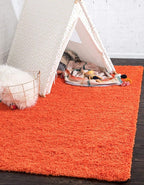 Unique Loom Solid Shag Collection Area Rug (7' 1" x 10' Rectangle, Tiger Orange)