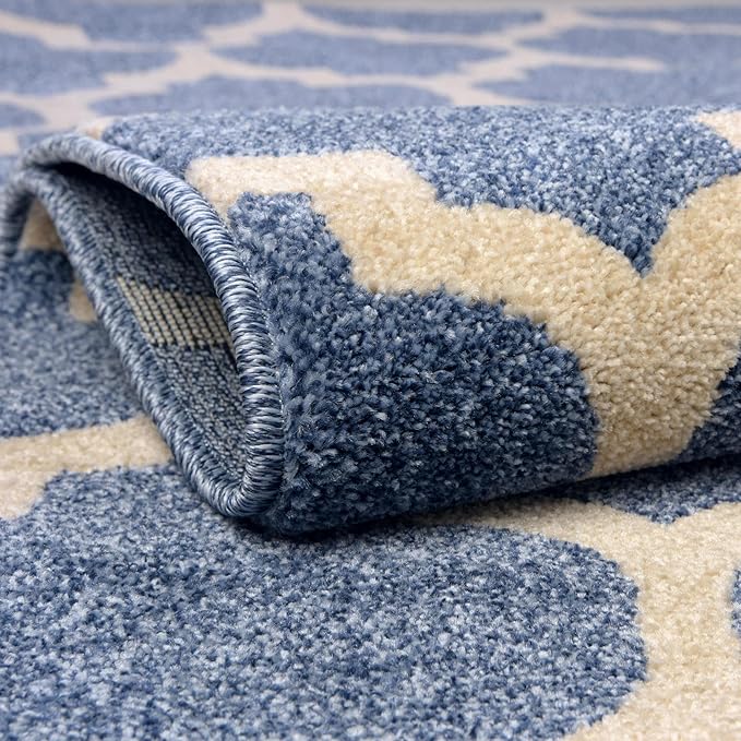 Rugs.com Lattice Collection Rug – 8 Ft Round Light Blue Medium Rug Perfect for Kitchens, Dining Rooms