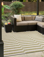 Unique Loom Outdoor Striped Collection Area Rug - Striped (7' 10" Square Green/Ivory)