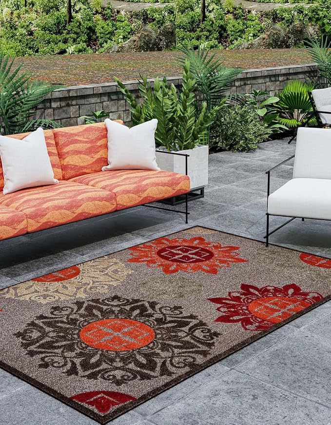 Unique Loom Outdoor Modern Collection Area Rug - Chicago (10' x 13' 1" Rectangle Brown/Orange)