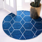Unique Loom Trellis Frieze Collection Area Rug - Geometric (7' Round, Navy Blue/ Ivory)