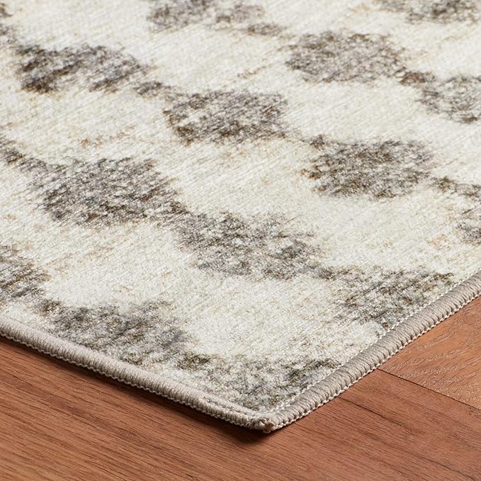 Dash & Albert Izzy Grey Machine Washable Rug, 5 X 8 Feet, Grey Graphic Pattern