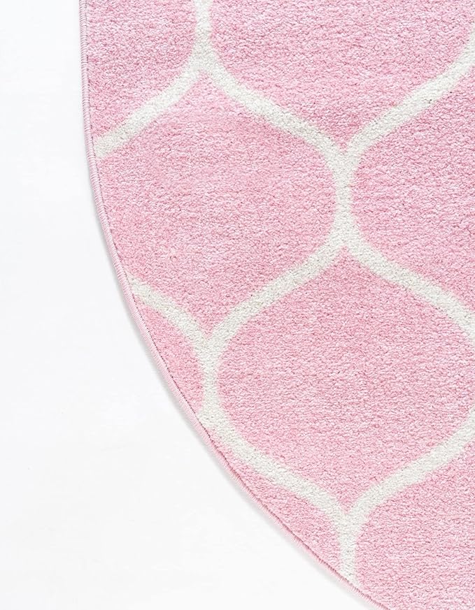 Rugs.com Lattice Frieze Collection Rug – 3' 3 x 5' 3 Oval Light Pink Medium Rug Perfect for Living Rooms, Large Dining Rooms, Open Floorplans