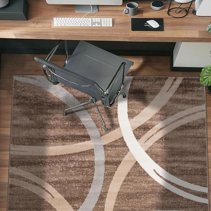 Rugshop Modern Wavy Circles Design Area Rug, Fade-Resistant Carpet for Bedroom, Office, or Small Spaces, Brown, 3'3" x 5'