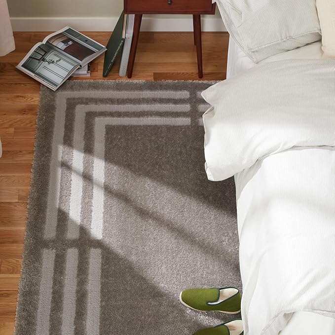 Town & Country Everyday Cloud Shag Plush Border Area Rug with High-Low Pile, Grey, 6'6"x9'6"