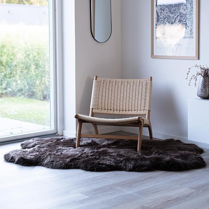 Real Sheepskin Rug 4x6 ft | Sheepskin Rugs for Living Room and Sofa | Bedside Rugs for Bedrooms | Large Fluffy Rug is Breathable & Heat-regulating in Color Chocolate