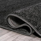 JONATHAN Y Haze Solid Low-Pile Black 4x6 Oval Indoor Area Rug, Coastal,Bohemian,Minimalist,Classic, Easy-Cleaning for Living Room,Bedroom,Kitchen,Pet Friendly,Non-Shedding (SEU100I-4OV)