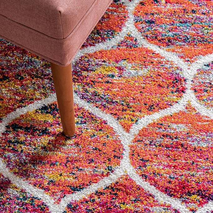 Rugs.com Lattice Frieze Collection Rug – 3' 3 x 5' 3 Multi Medium Rug Perfect for Living Rooms, Large Dining Rooms, Open Floorplans