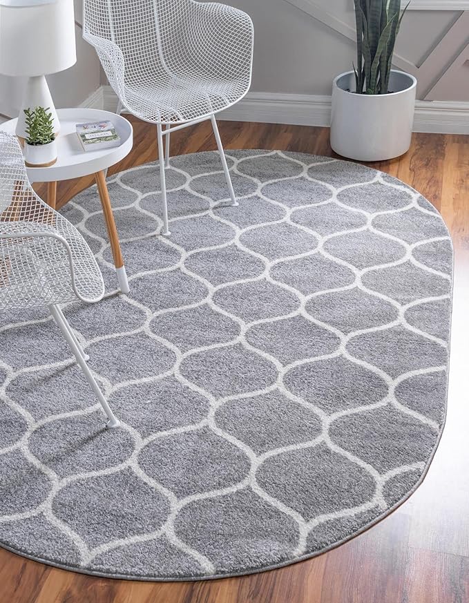 Rugs.com Lattice Frieze Collection Rug – 8' x 10' Oval Light Gray Medium Rug Perfect for Living Rooms, Large Dining Rooms, Open Floorplans