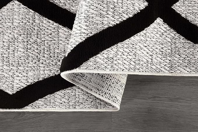 CAMILSON Modern Rug 5x7 Luxury Diamond Pattern Micro Loop Area Rugs Soft High-Low Pile Stain Resistant Easy to Clean Non-Shedding Durable Living Room Kitchen Indoor Carpet (Black/Gray)