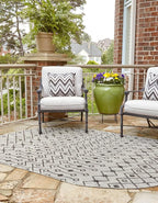 Unique Loom Outdoor Trellis Collection Area Rug - Tribal Trellis (7' 10" x 10' Oval, Gray/ Black)