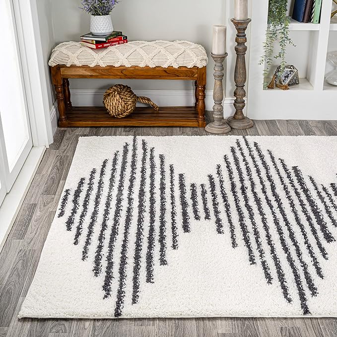 JONATHAN Y Elm Diamond Stripe Shag White/Gray Indoor Area Rug, 4x6, Geometric, Bohemian, Contemporary, Easy-Cleaning for Living Room, Bedroom, Kitchen, Pet Friendly, Non-Shedding (MOH408A-4)