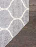 Rugs.com Lattice Frieze Collection Rug – 5' Octagon Light Gray Medium Rug Perfect for Living Rooms, Kitchens, Entryways