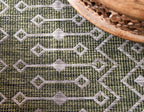 Unique Loom Outdoor Trellis Collection Area Rug - Tribal Trellis (2' x 6' 1" Runner, Green/ Natural)