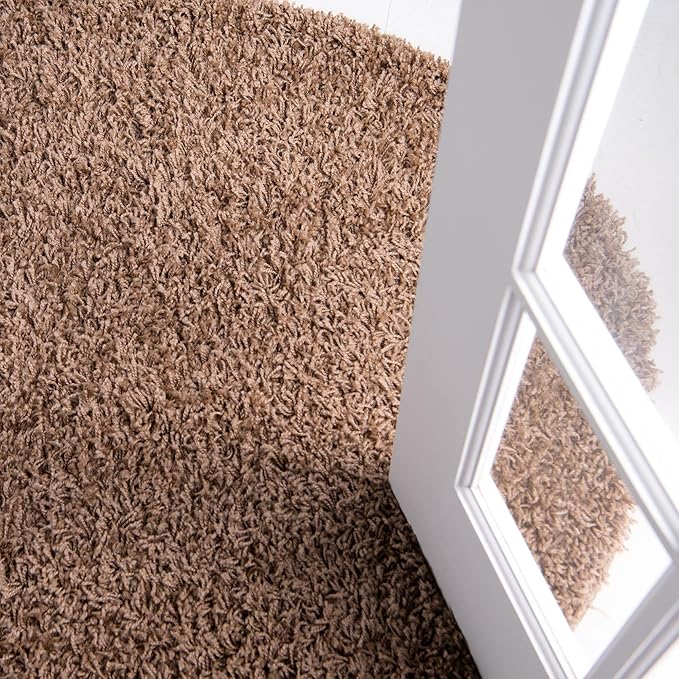 Unique Loom Solid Shag Collection Area Rug (7' 10" x 10' Oval, Sandy Brown)
