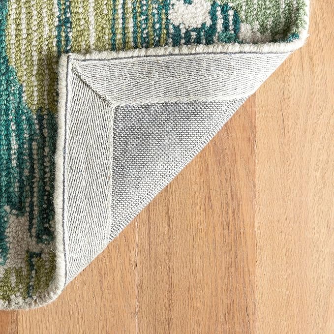 Dash & Albert Ladycross Green Hand Hooked Wool Rug, 7.5 X 9.5 Feet, Green Graphic Pattern