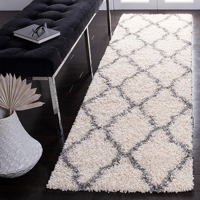SAFAVIEH Dallas Shag Collection Runner Rug - 2'3" x 16', Ivory & Grey, Trellis Design, Non-Shedding & Easy Care, 1.5-inch Thick Ideal for High Traffic Areas in Living Room, Bedroom (SGD257F)