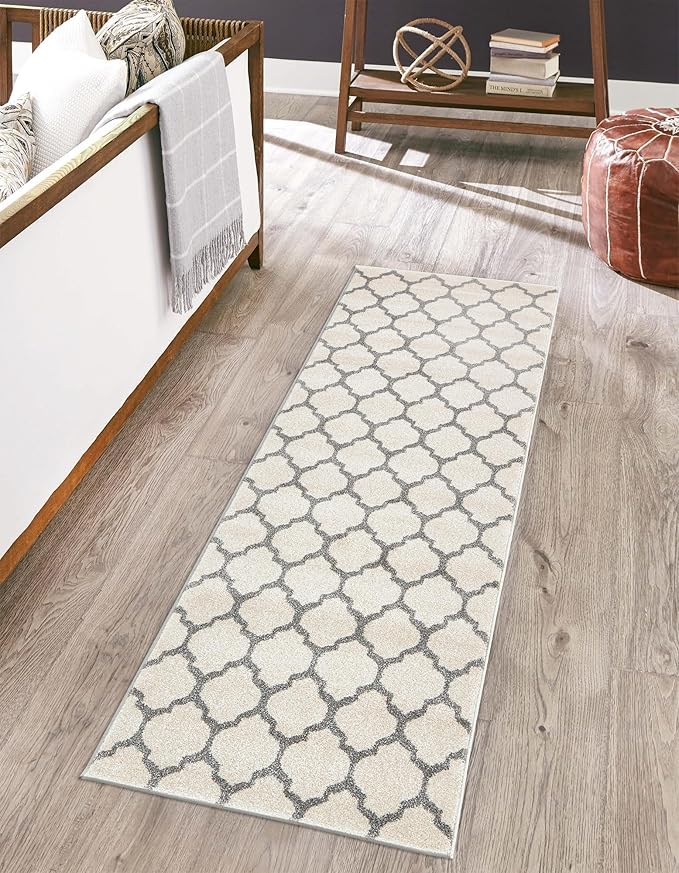 Rugs.com Lattice Collection Rug – 16 Ft Runner Beige and Gray Medium-Pile Rug Perfect for Hallways, Entryways
