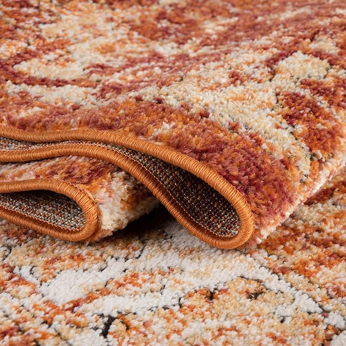 Unique Loom Isabella Collection Area Rug - Adjani (4' 1" x 6' 1" Rectangle, Rust Red/ Black)