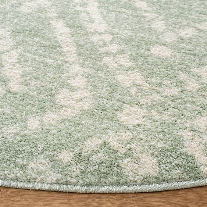 SAFAVIEH Adirondack Collection 8' Round Green/Ivory ADR131Y Modern Diamond Distressed Non-Shedding Area Rug