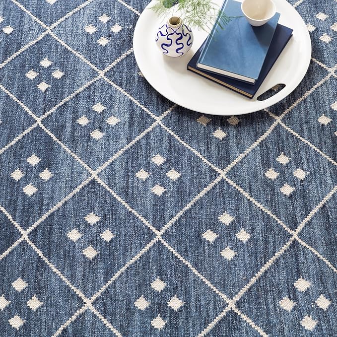 Dash & Albert Kota Indigo Handwoven Wool Rug, 6 X 9 Feet, Blue Geometric Pattern