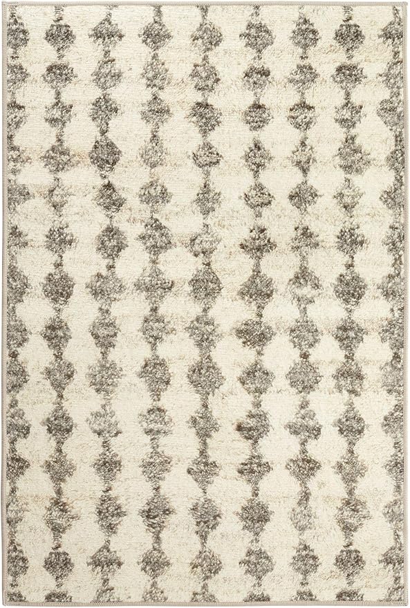 Dash & Albert Izzy Grey Machine Washable Rug, 5 X 8 Feet, Grey Graphic Pattern