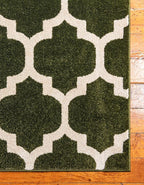Rugs.com Lattice Collection Rug – 10 Ft Runner Dark Green Medium Rug Perfect for Hallways, Entryways