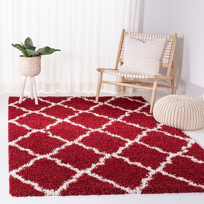 SAFAVIEH Dallas Shag Collection Area Rug - 6' x 9', Red & Ivory, Trellis Design, Non-Shedding & Easy Care, 1.5-inch Thick Ideal for High Traffic Areas in Living Room, Bedroom (SGD257Q)