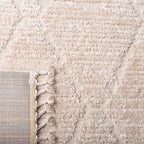 SAFAVIEH Area Rug 8x10 - Marrakech Collection - Large - Beige, Moroccan Boho Tribal Tassel Design, Non-Shedding & Easy Cleaning, Ideal for Living Room, Bedroom, Office, Dining Space (MRK517C)