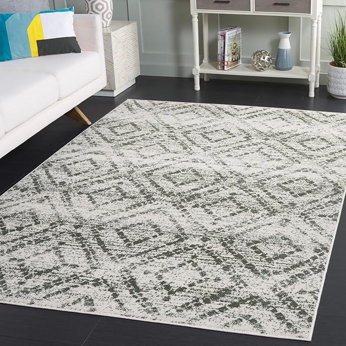 SAFAVIEH Adirondack Collection Area Rug - 5'1" x 7'6", Ivory & Dark Green, Geometric Design, Non-Shedding & Easy Care, Ideal for High Traffic Areas in Living Room, Bedroom, Dining (ADR131W-5)