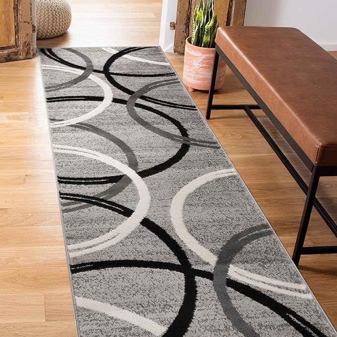 Rugshop Wavy Circles Design Runner Rug, Non-Shedding Carpet for Hallway, Kitchen, or Entryway, Gray, 2'7" x 8'
