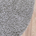 Unique Loom Solid Shag Collection Area Rug (5' 3" Round, Cloud Gray)
