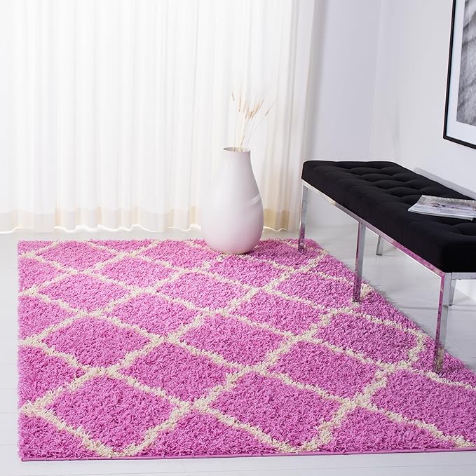 SAFAVIEH Dallas Shag Collection Area Rug - 6' x 9', Pink & Ivory, Trellis Design, Non-Shedding & Easy Care, 1.5-inch Thick Ideal for High Traffic Areas in Living Room, Bedroom (SGD257I)
