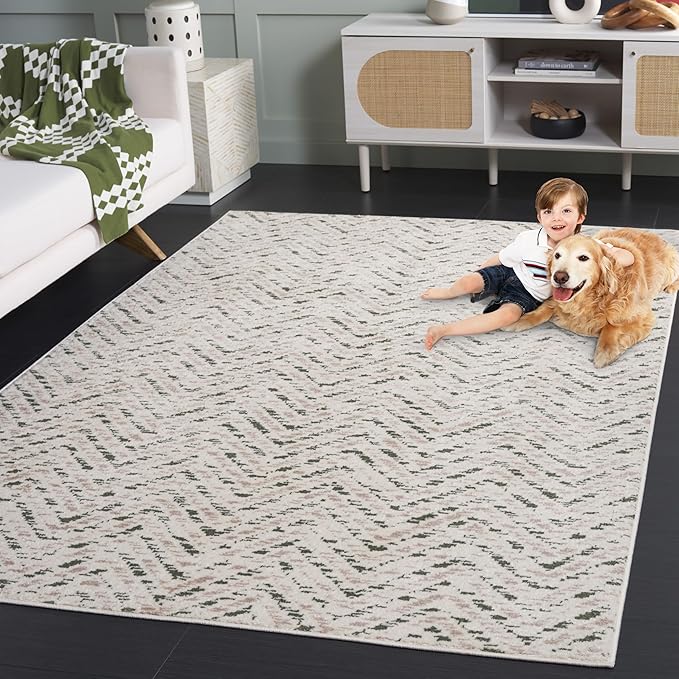 SAFAVIEH Adirondack Collection Area Rug - 5'1" x 7'6", Ivory & Dark Green, Chevron Design, Non-Shedding & Easy Care, Ideal for High Traffic Areas in Living Room, Bedroom, Dining (ADR104X-5)
