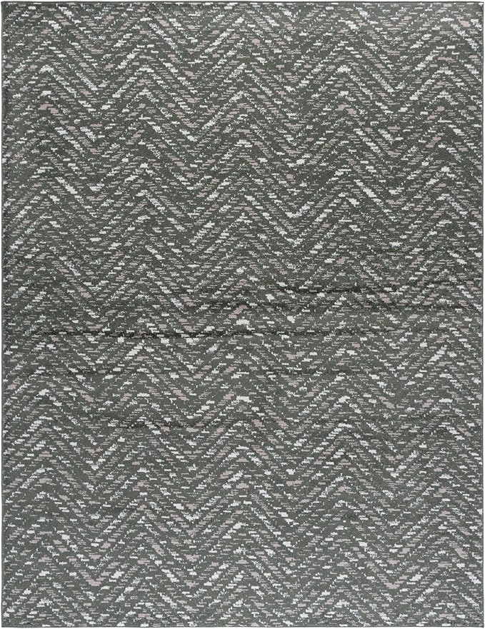 SAFAVIEH Area Rug 8x10 - Adirondack Collection - Large - Dark Green & Ivory, Chevron Pattern, Non-Shedding & Easy Cleaning, Ideal for Living Room, Bedroom, Office, Dining Space (ADR104Y)