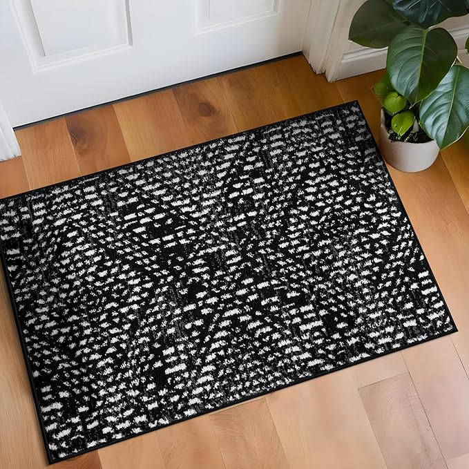 Rugshop Boho Black Tribal Area Rug 2x3 – Modern Indoor Carpet for Living Room, Bedroom, or Entryway – Non-Shedding, Low Pile Geometric Design 2' x 3'